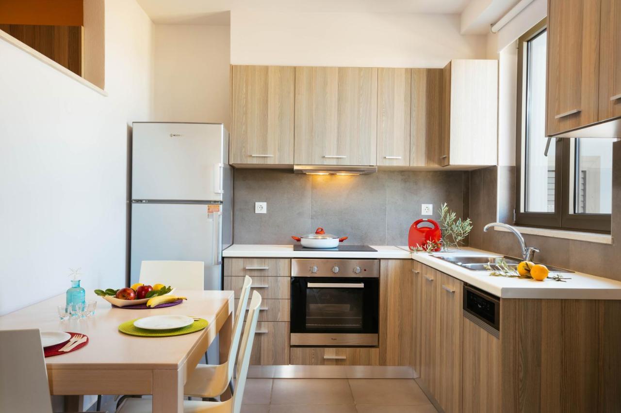 Sea View Luxury Apartments 플라키아스 외부 사진