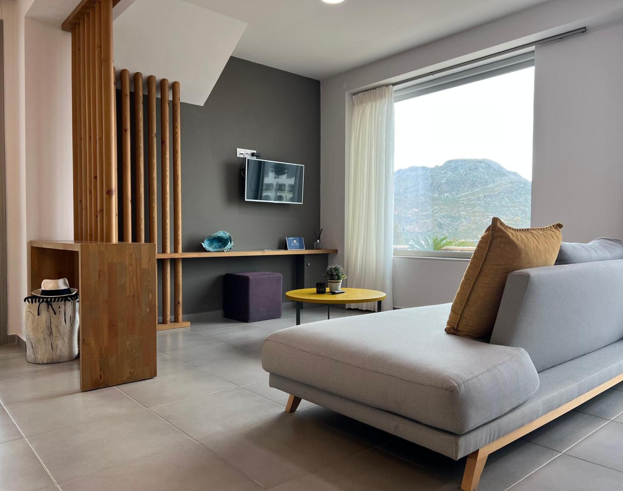 Sea View Luxury Apartments 플라키아스 외부 사진
